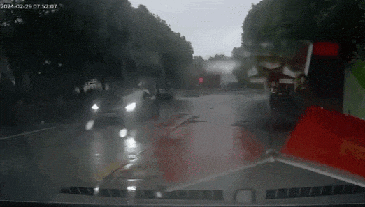 幼米SU7已预约？看看你的爱车出厂前经历了什么