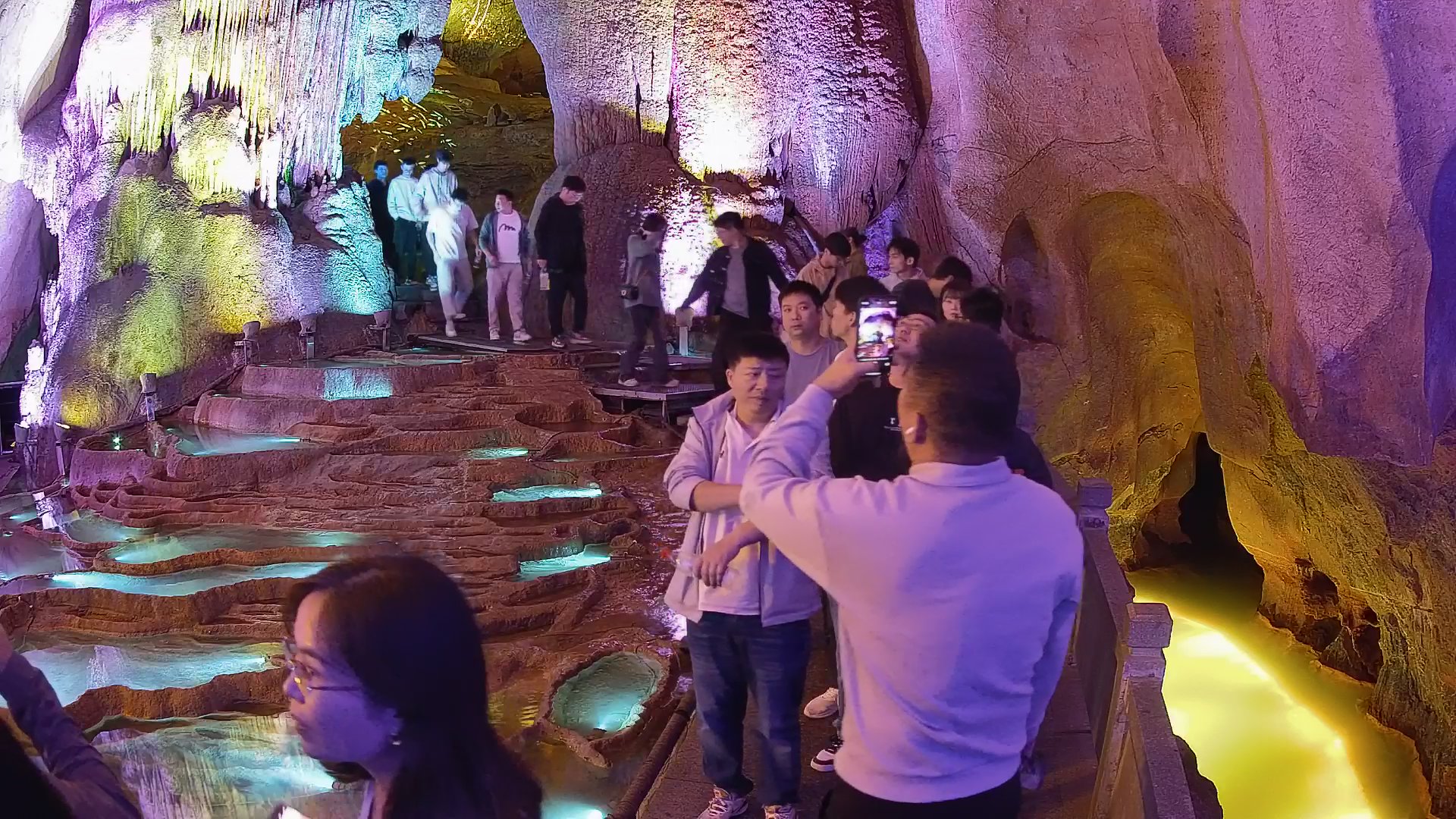 DG视讯团建 | 桐庐两日之旅：天高气爽，共筑团队新风貌